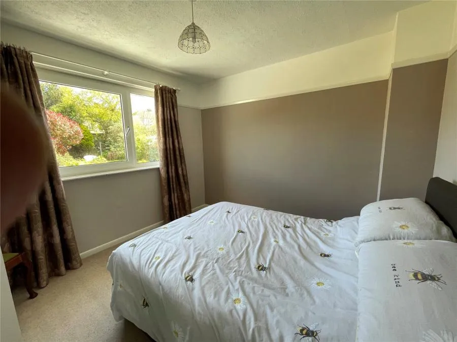 West Street, Wroxall, PO38, photo 9