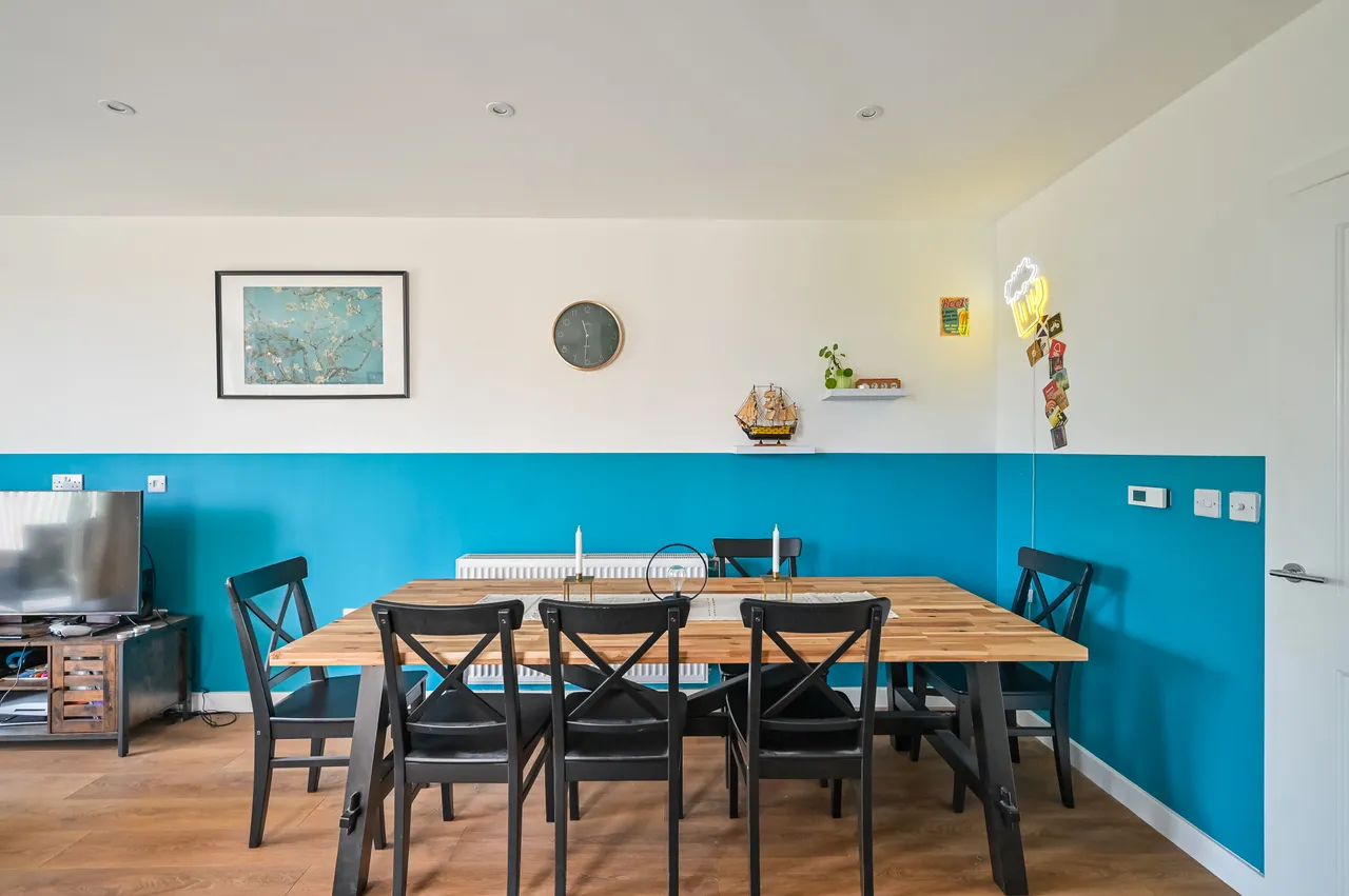 Flat 5, 41 Mahindra Way, London, photo 3