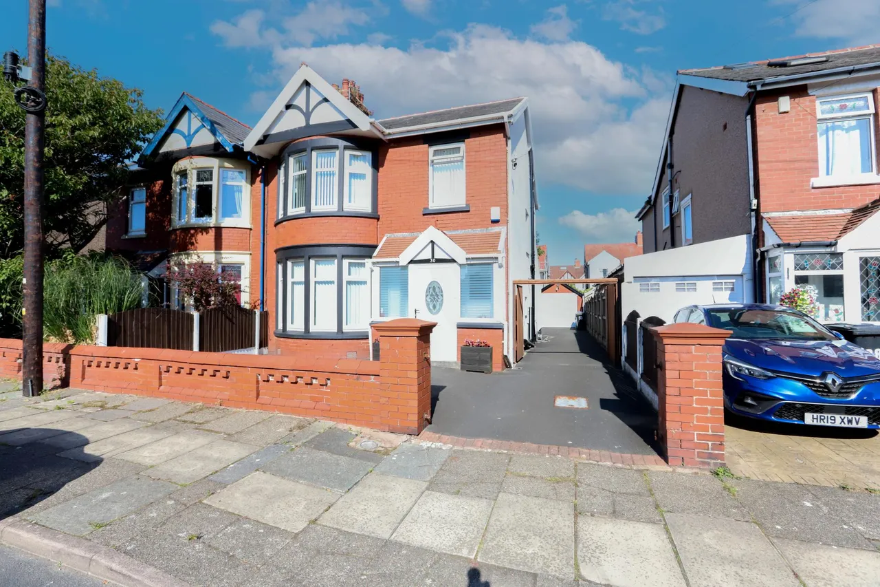 Cleator Avenue, Blackpool, FY2, photo 4