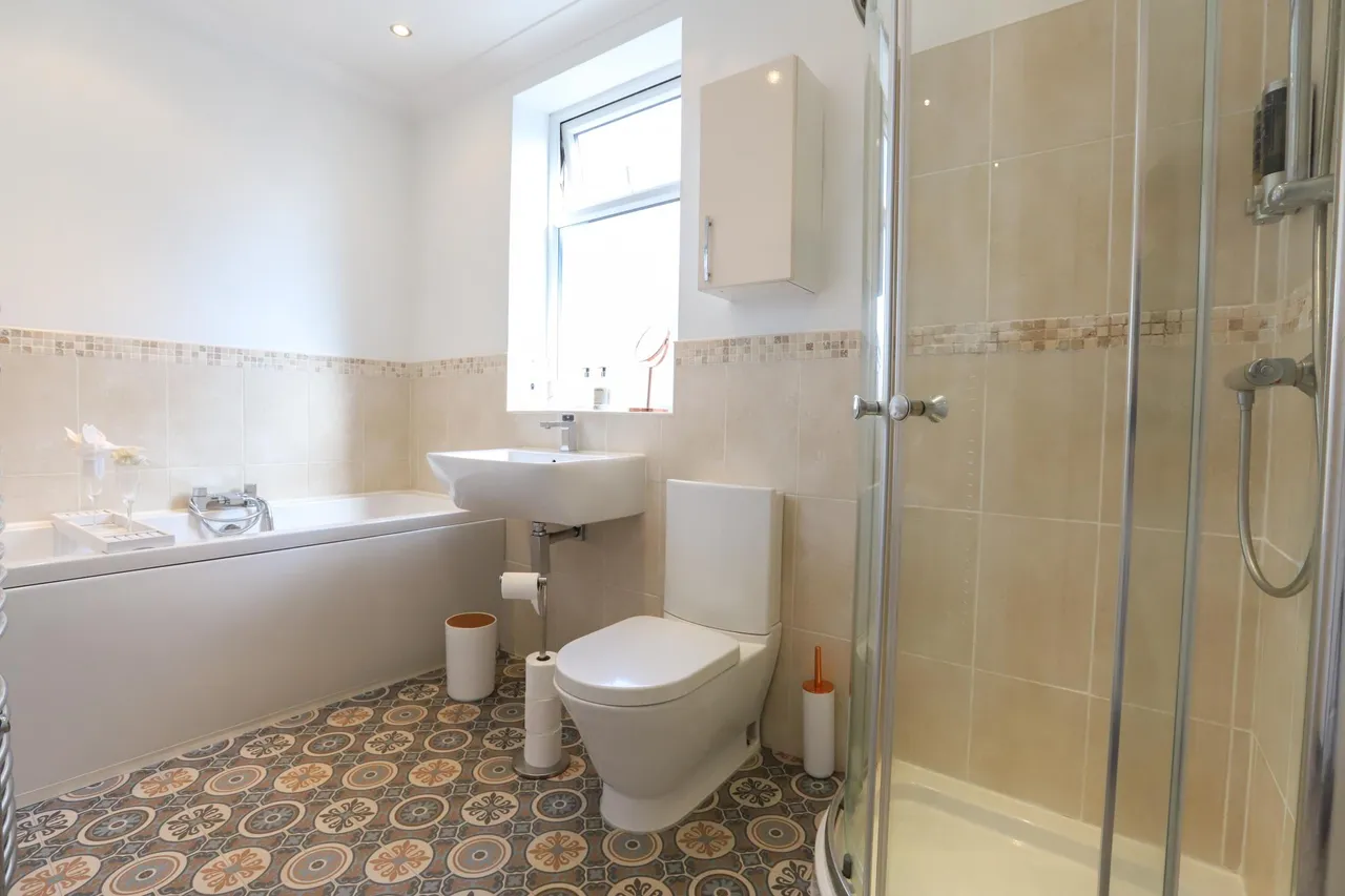 Cleator Avenue, Blackpool, FY2, photo 16