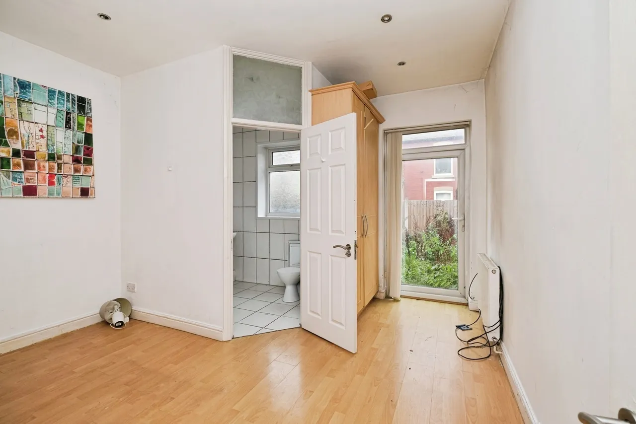 Derwent Road West, Liverpool, L13, photo 10
