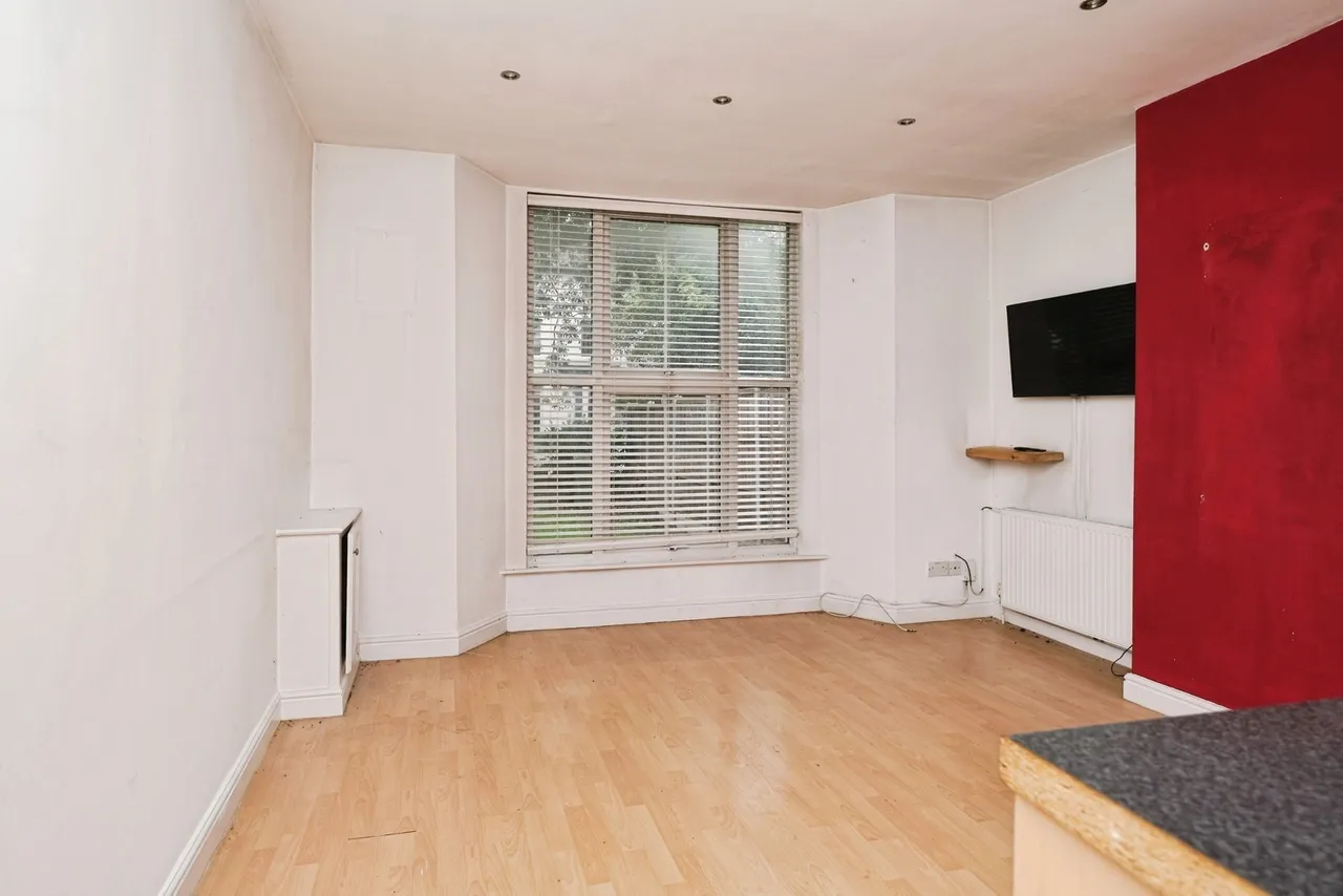 Derwent Road West, Liverpool, L13, photo 2