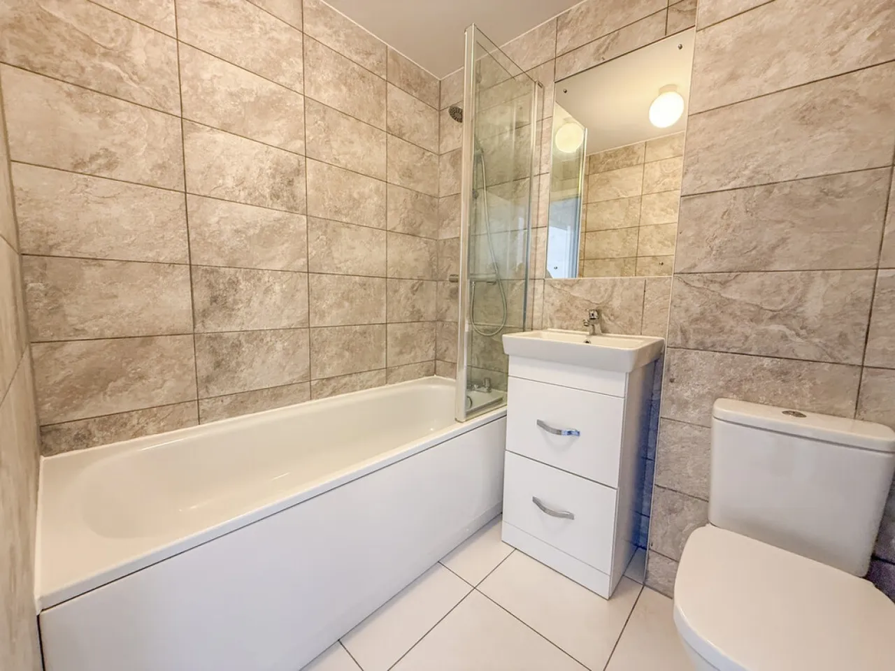 Vale View Road, Sproughton, IP8, photo 13