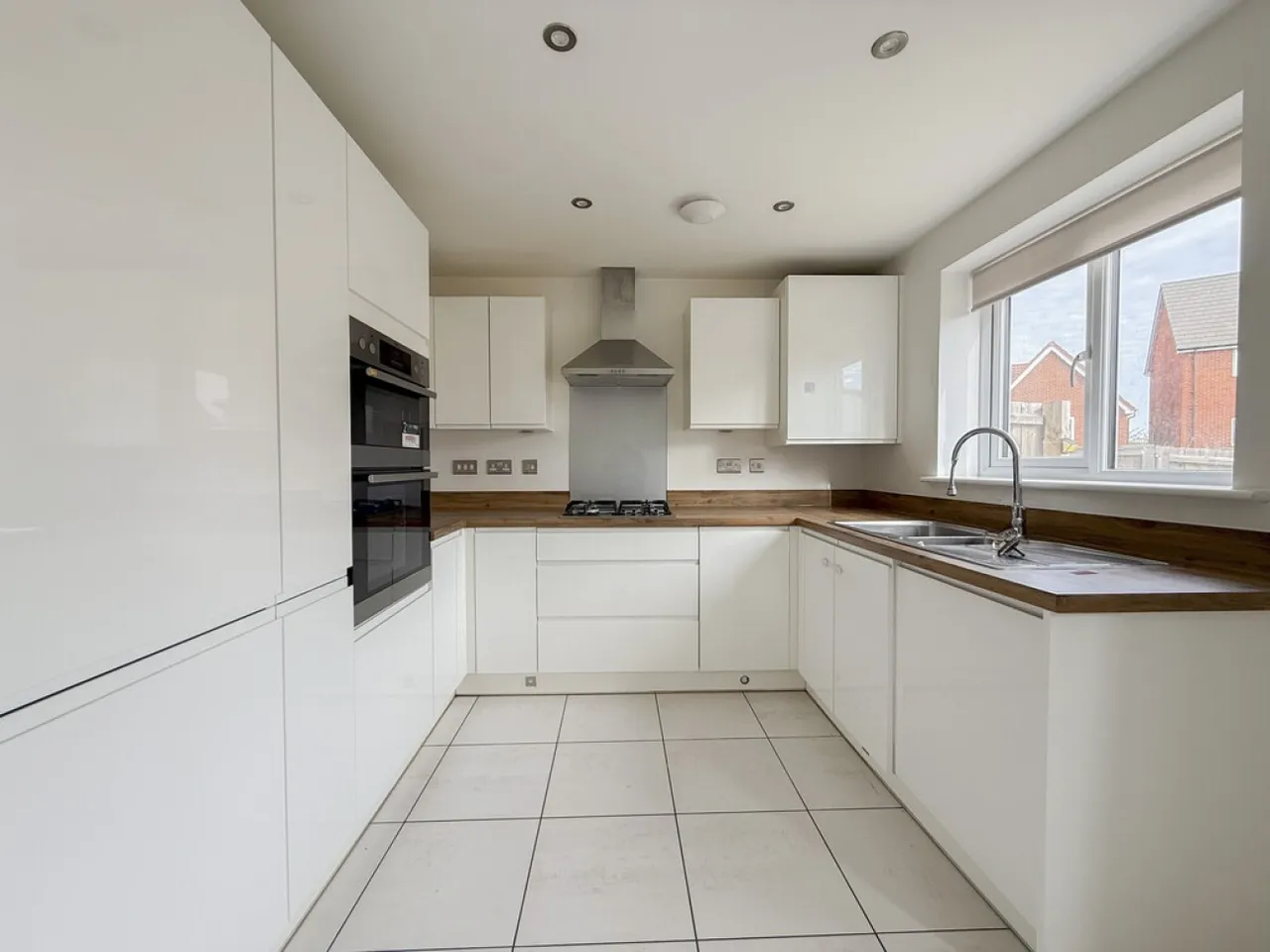 Vale View Road, Sproughton, IP8, photo 2
