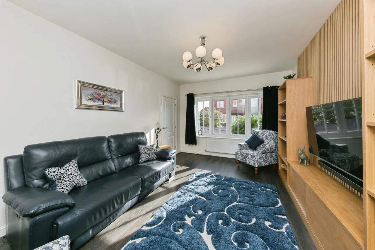 Rowallan Place, Crewe, CW1, photo 8