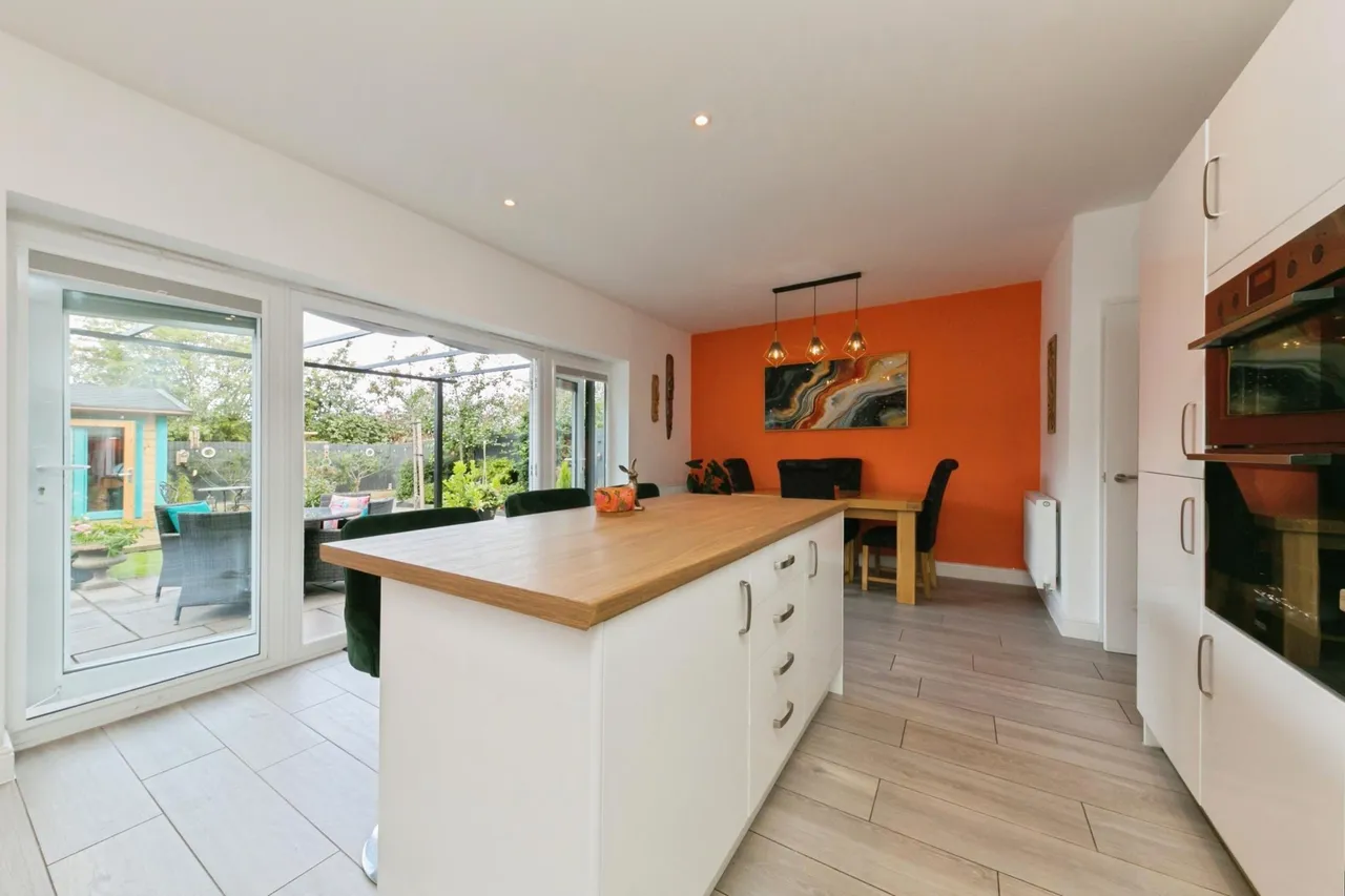 Rowallan Place, Crewe, CW1, photo 9