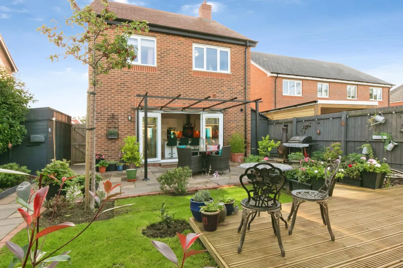 Rowallan Place, Crewe, CW1, photo 32