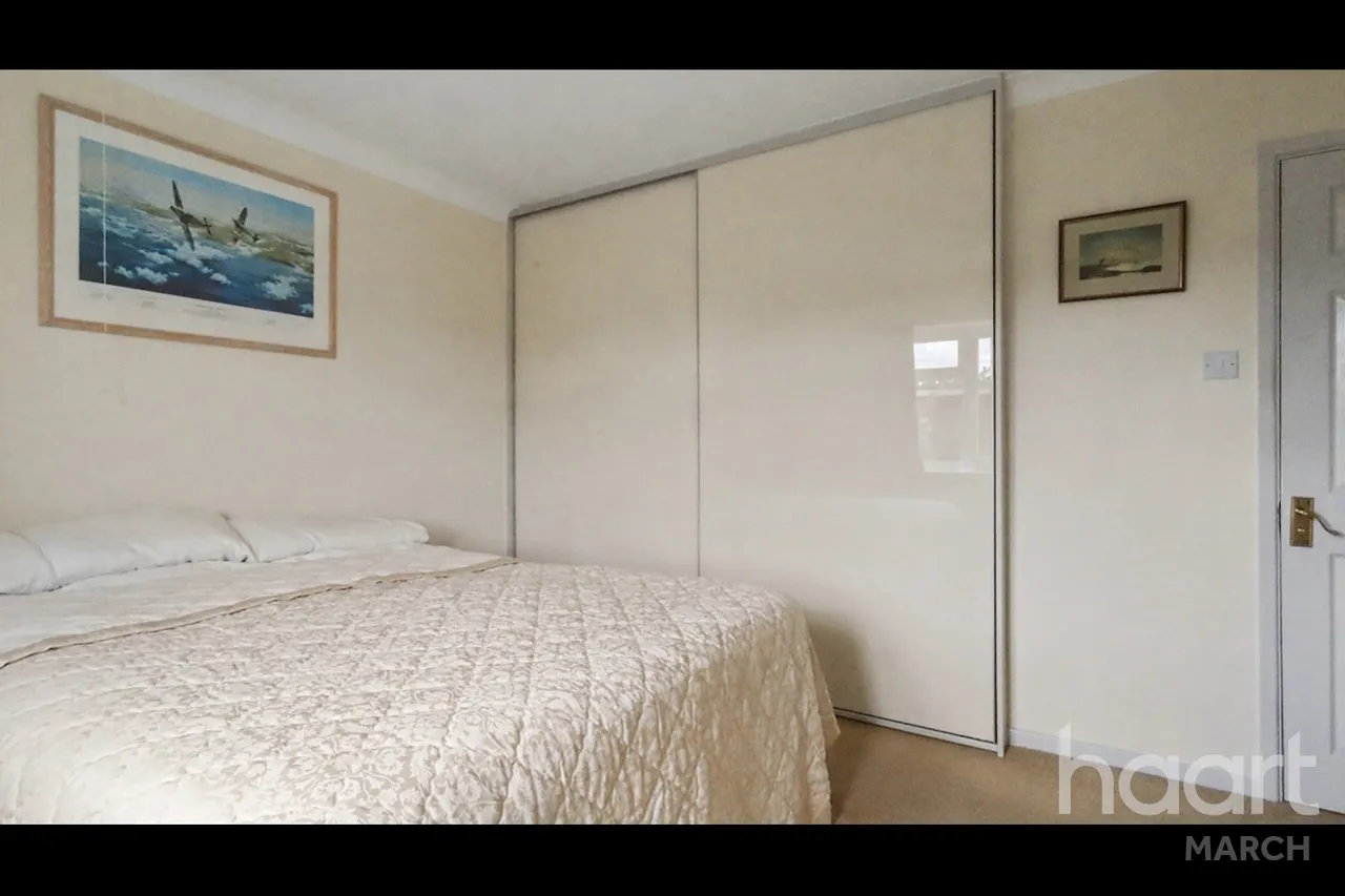 Norico Bay, March, PE15, photo 12