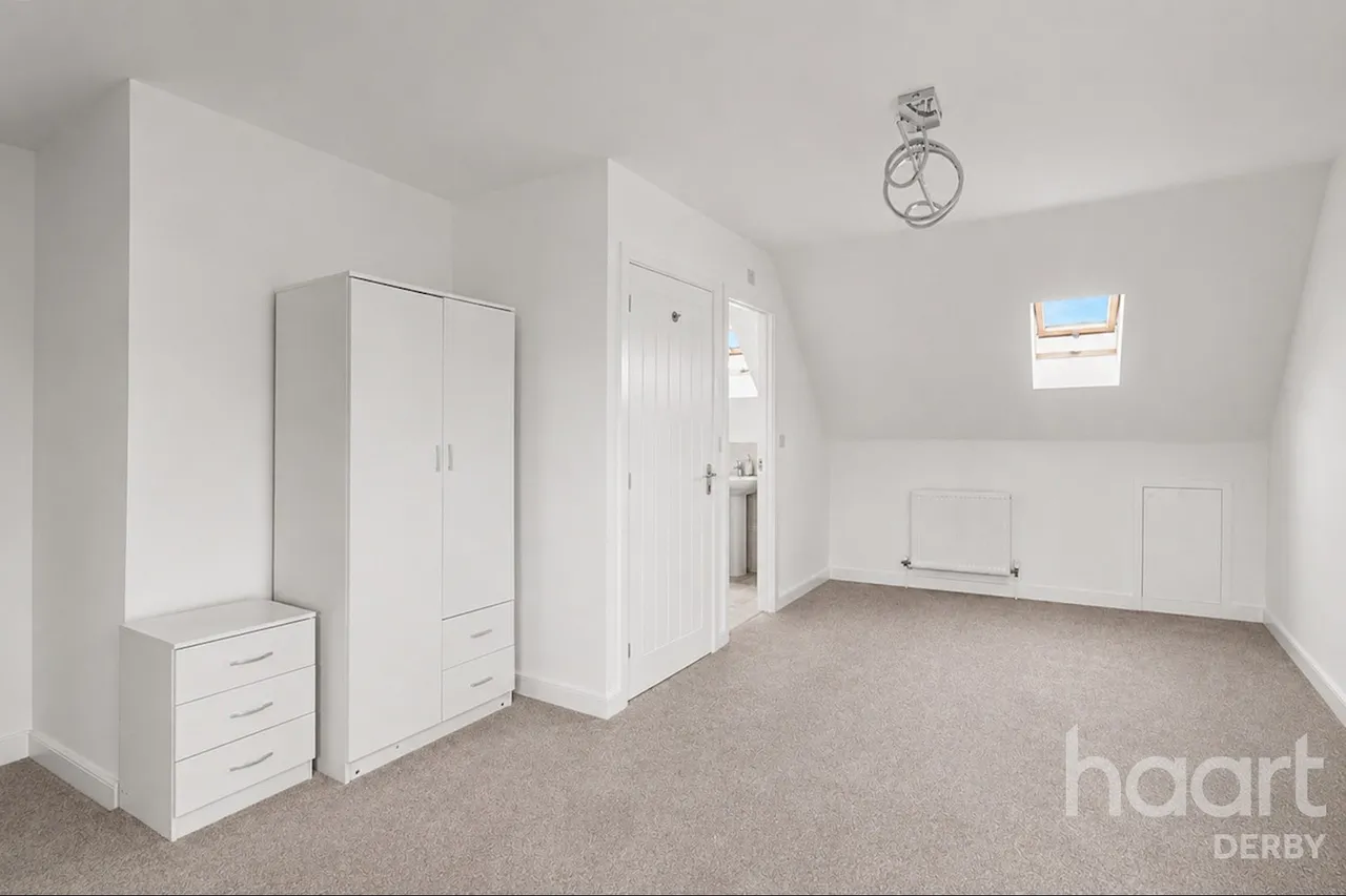 Bowes Road, Boulton Moor, DE24, photo 4