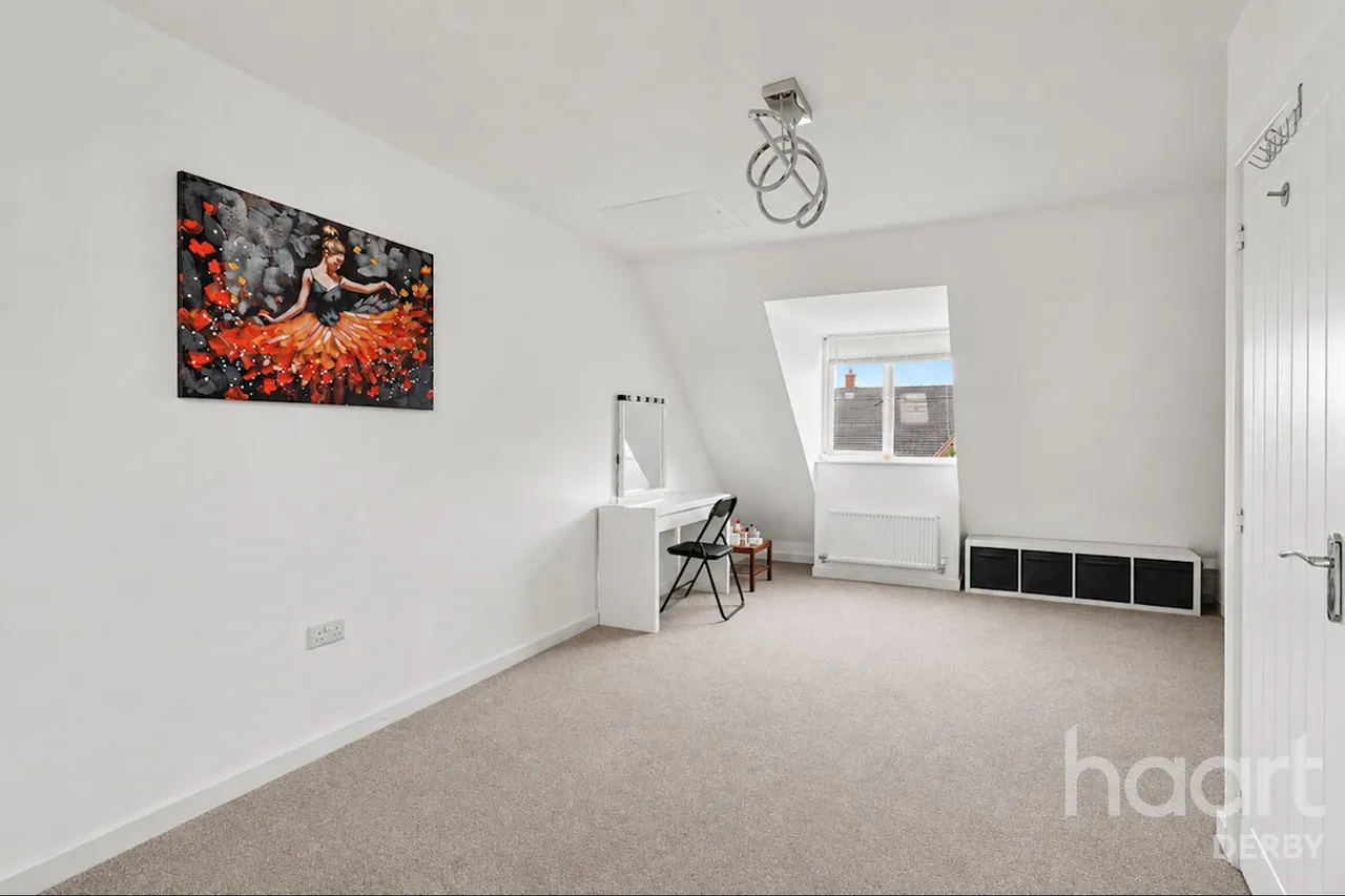 Bowes Road, Boulton Moor, DE24, photo 5
