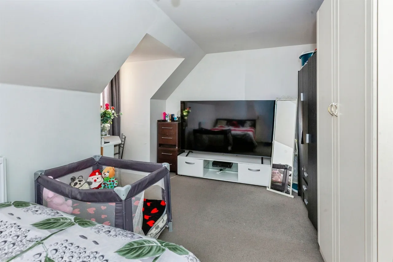 Kenyon Way, Slough, SL3, photo 7