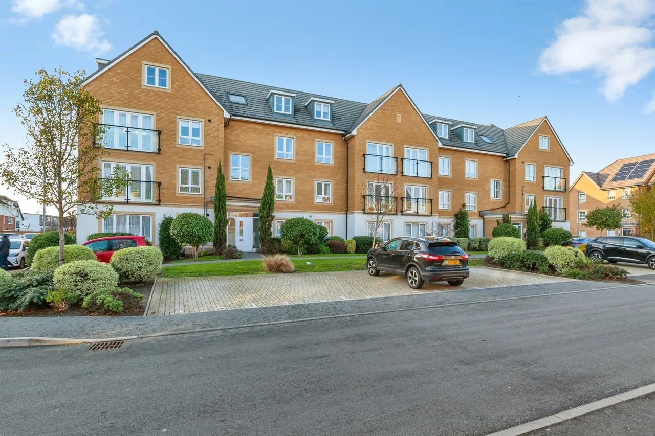 Kenyon Way, Slough, SL3, photo 11