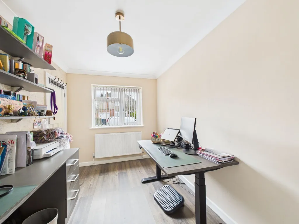 Tamarisk Avenue, Reading, RG2, photo 8