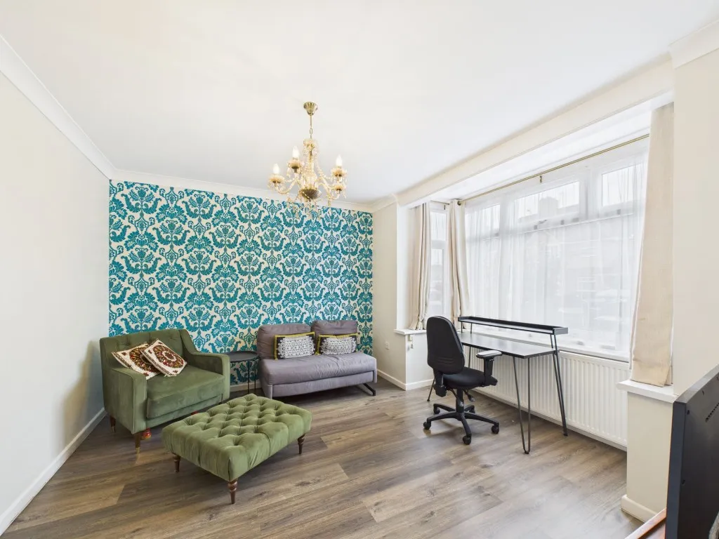 Tamarisk Avenue, Reading, RG2, photo 9