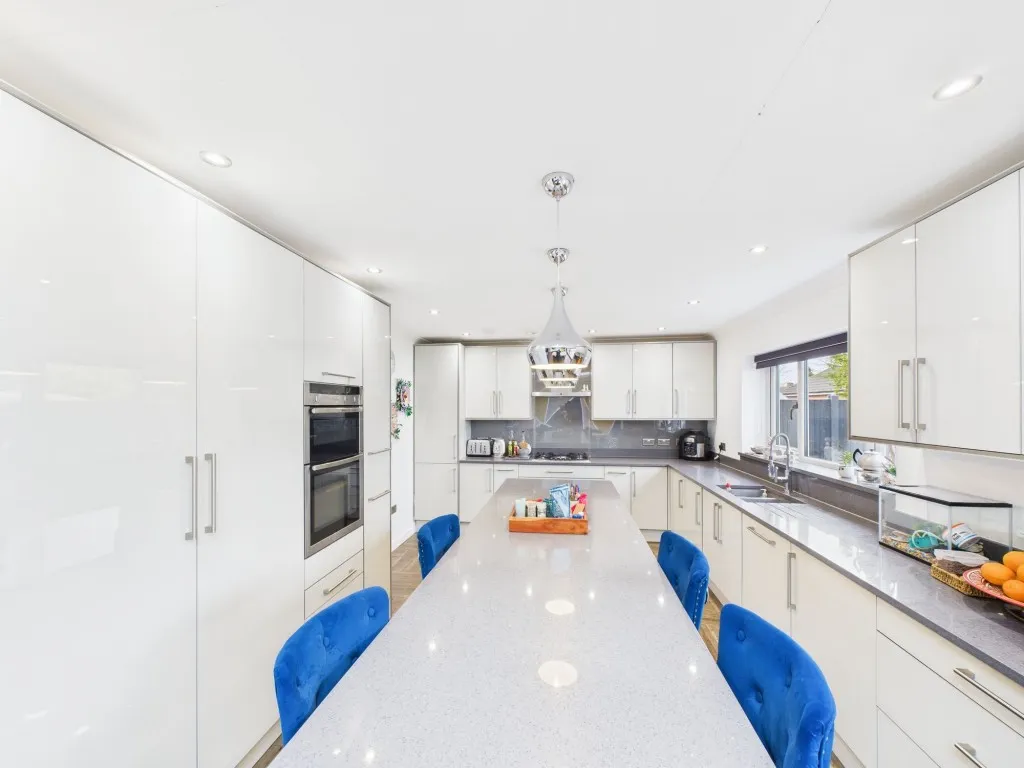 Tamarisk Avenue, Reading, RG2, photo 3