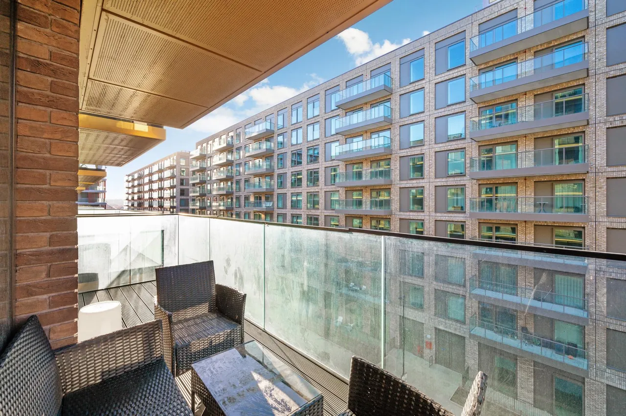 John Cabot House, Royal Wharf, E16, photo 3