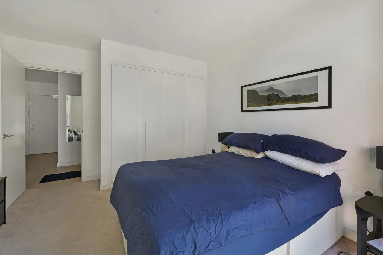 John Cabot House, Royal Wharf, E16, photo 6