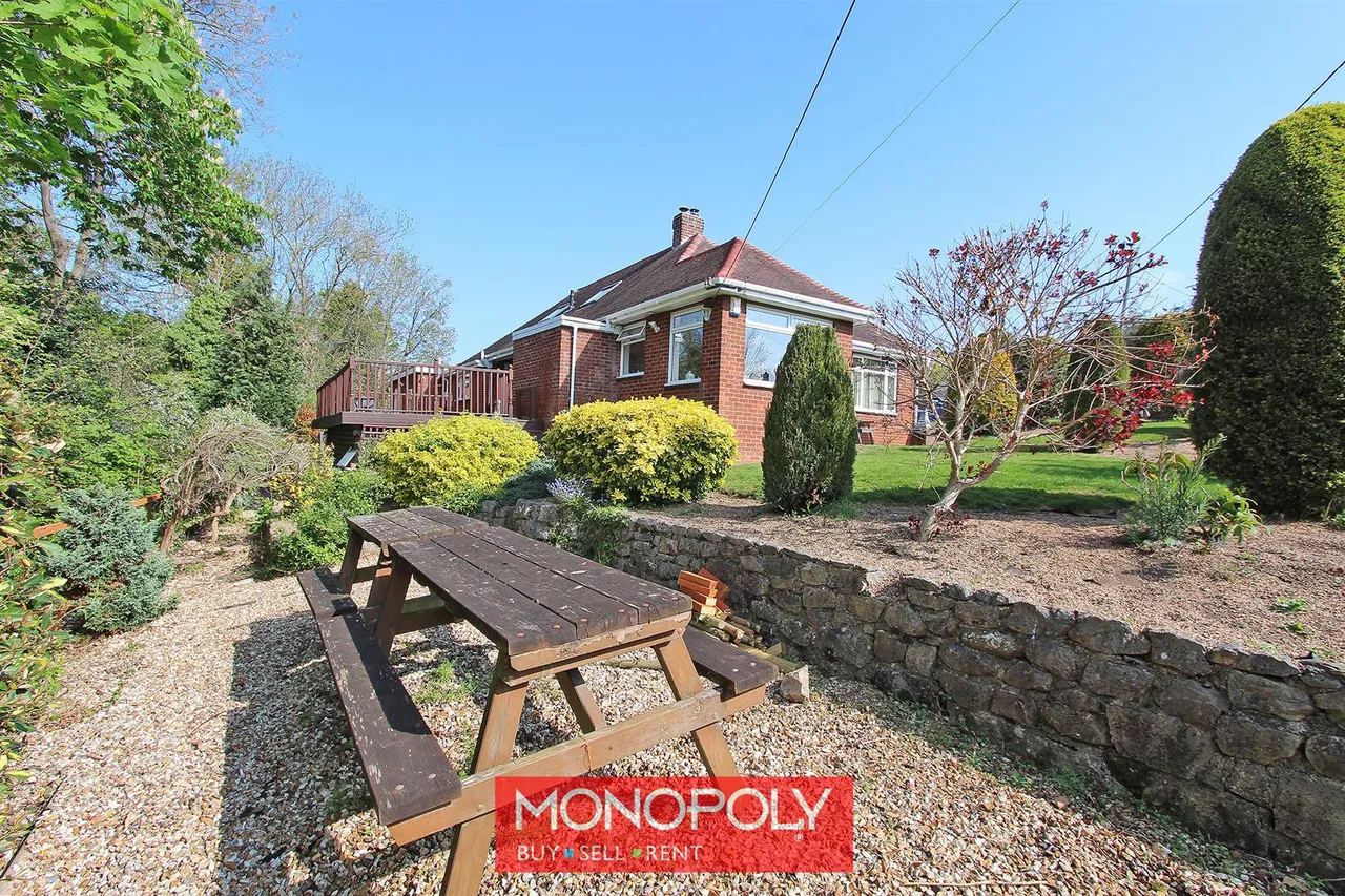 Red Hill Mount Road, St. Asaph, LL17, photo 32