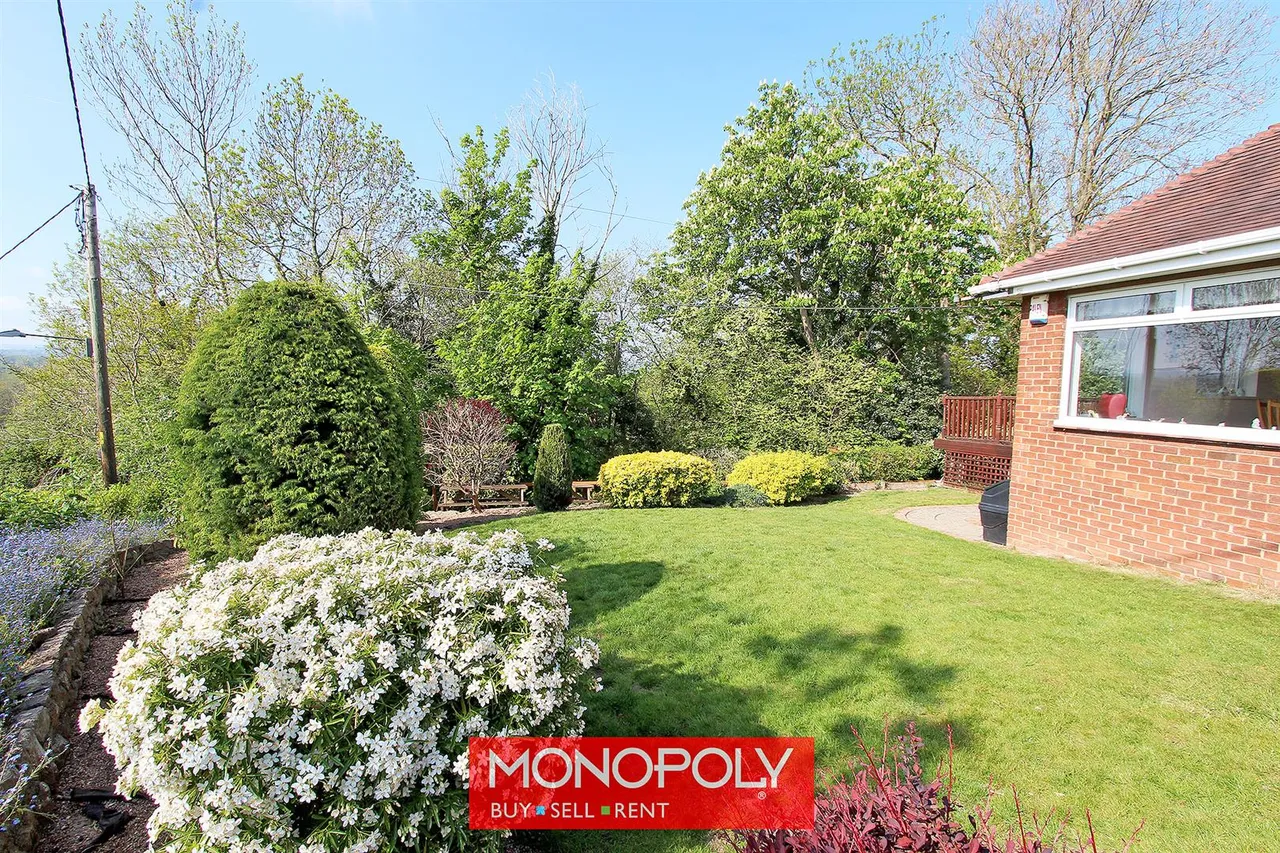 Red Hill Mount Road, St. Asaph, LL17, photo 29