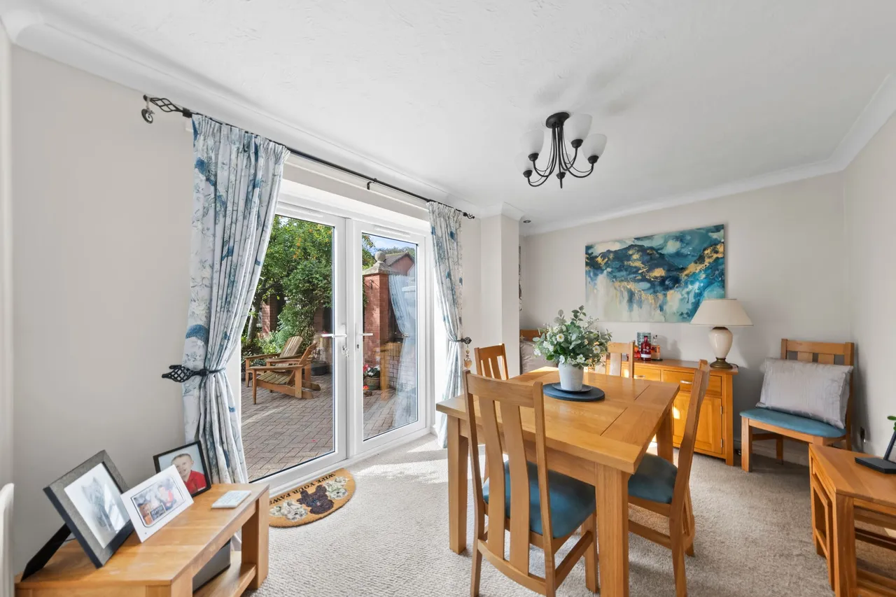 Bayswater Close, Runcorn, WA7, photo 6