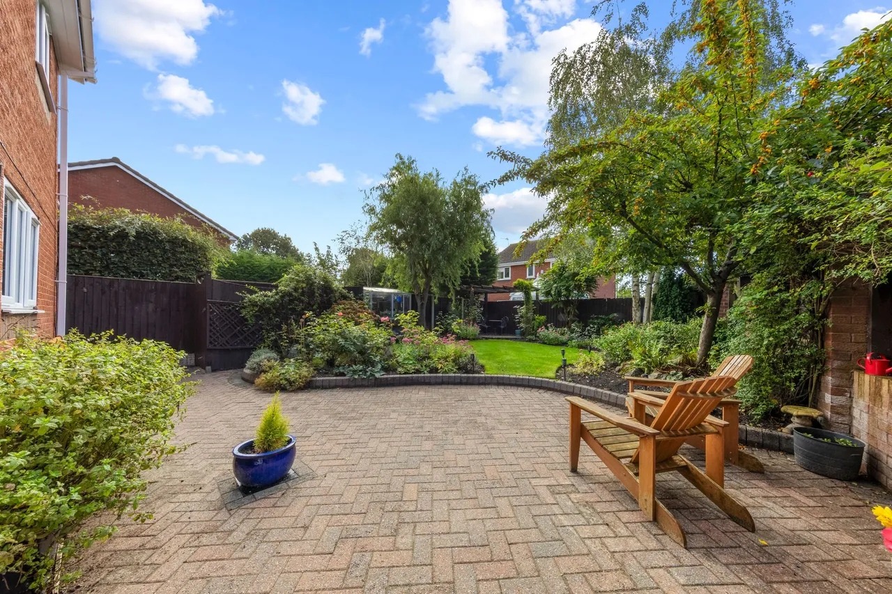 Bayswater Close, Runcorn, WA7, photo 17