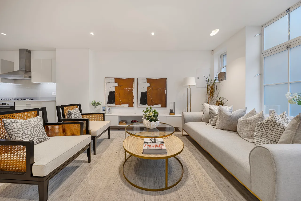 Montagu Mews North, Marylebone, London, photo 3