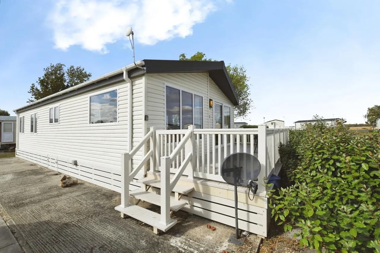 3 bed property for sale — Canney Road, Steeple, Southminster, Essex, CM0