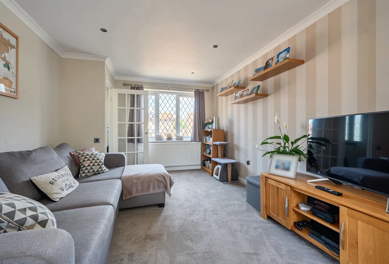 Whitley Close, Gloucestershire, Yate, BS37 5XX, photo 5