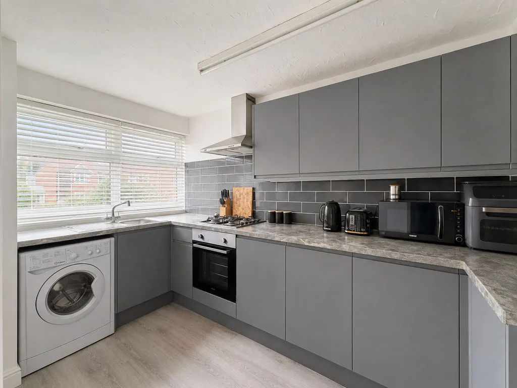 Anson Close, Great Wyrley, WS6, photo 13