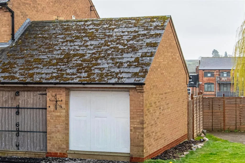 Plough Close, Rothwell, photo 13