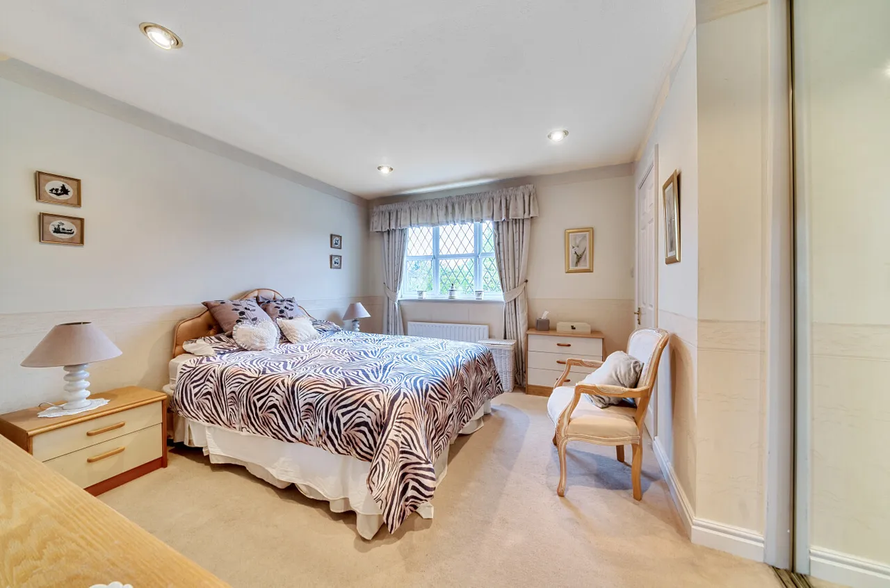 Strawberry Fields, Bisley, Woking, Surrey, GU24 9SP, photo 7