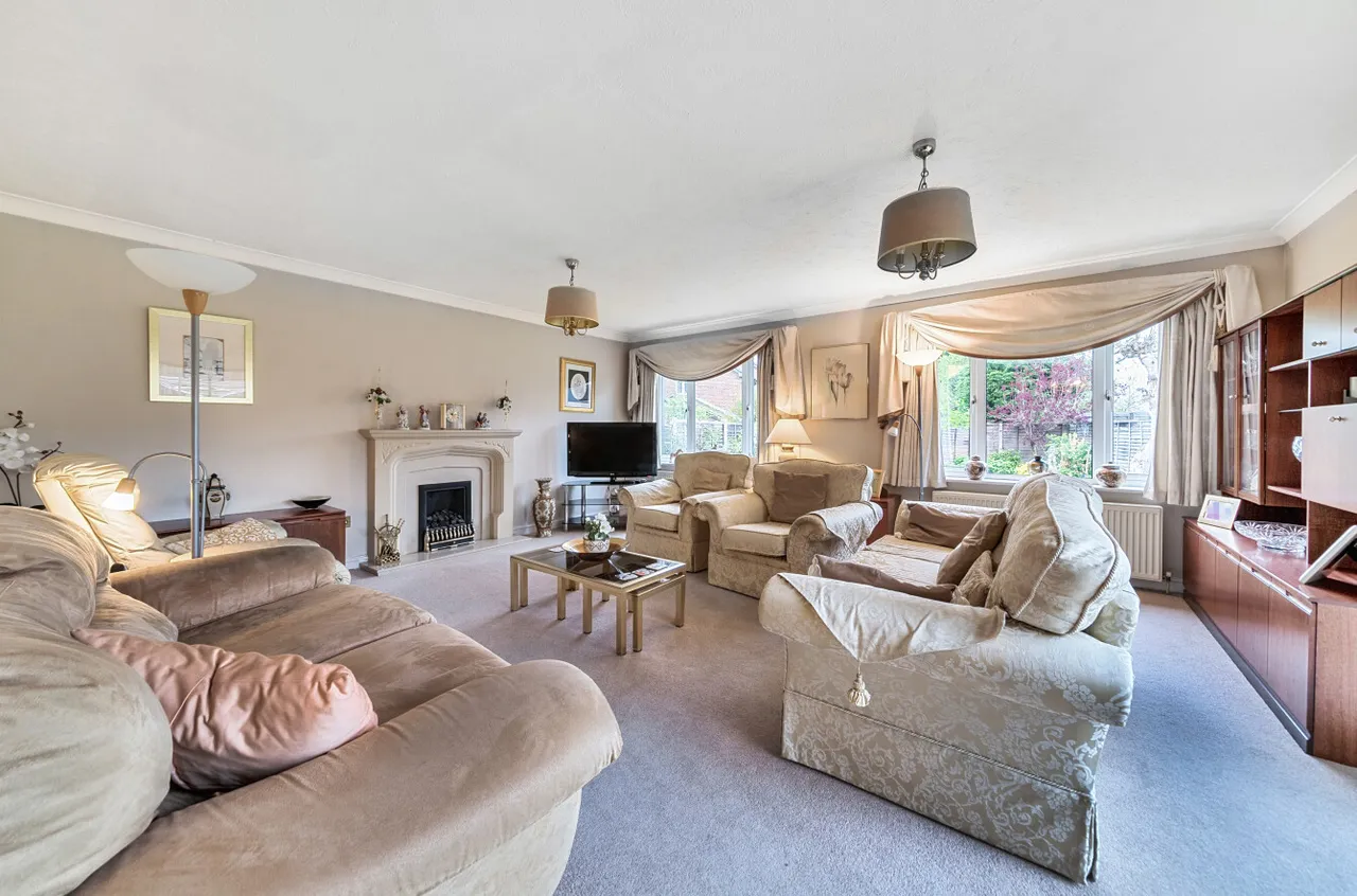 Strawberry Fields, Bisley, Woking, Surrey, GU24 9SP, photo 2