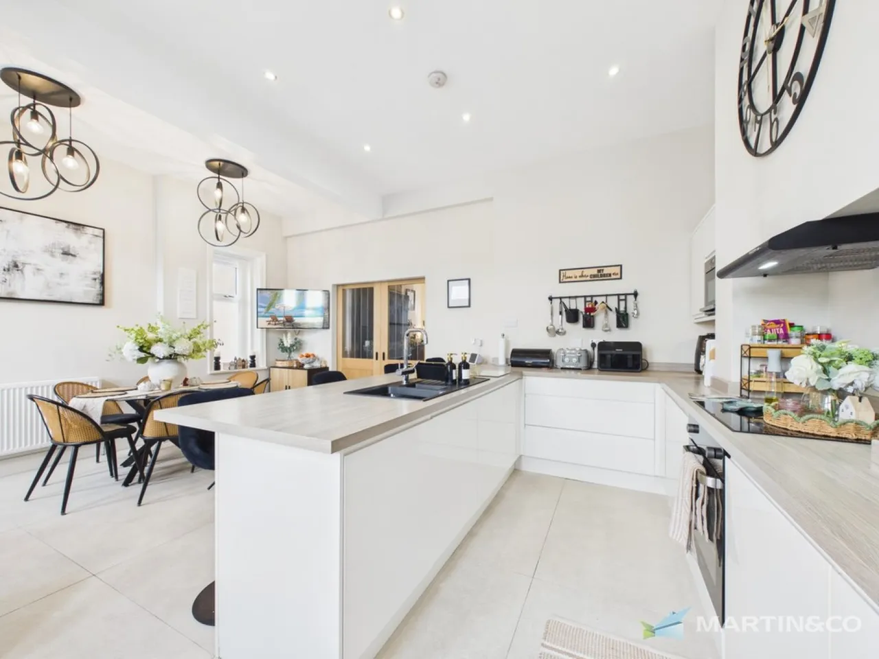 St. Leonards Road West, FY8, photo 10