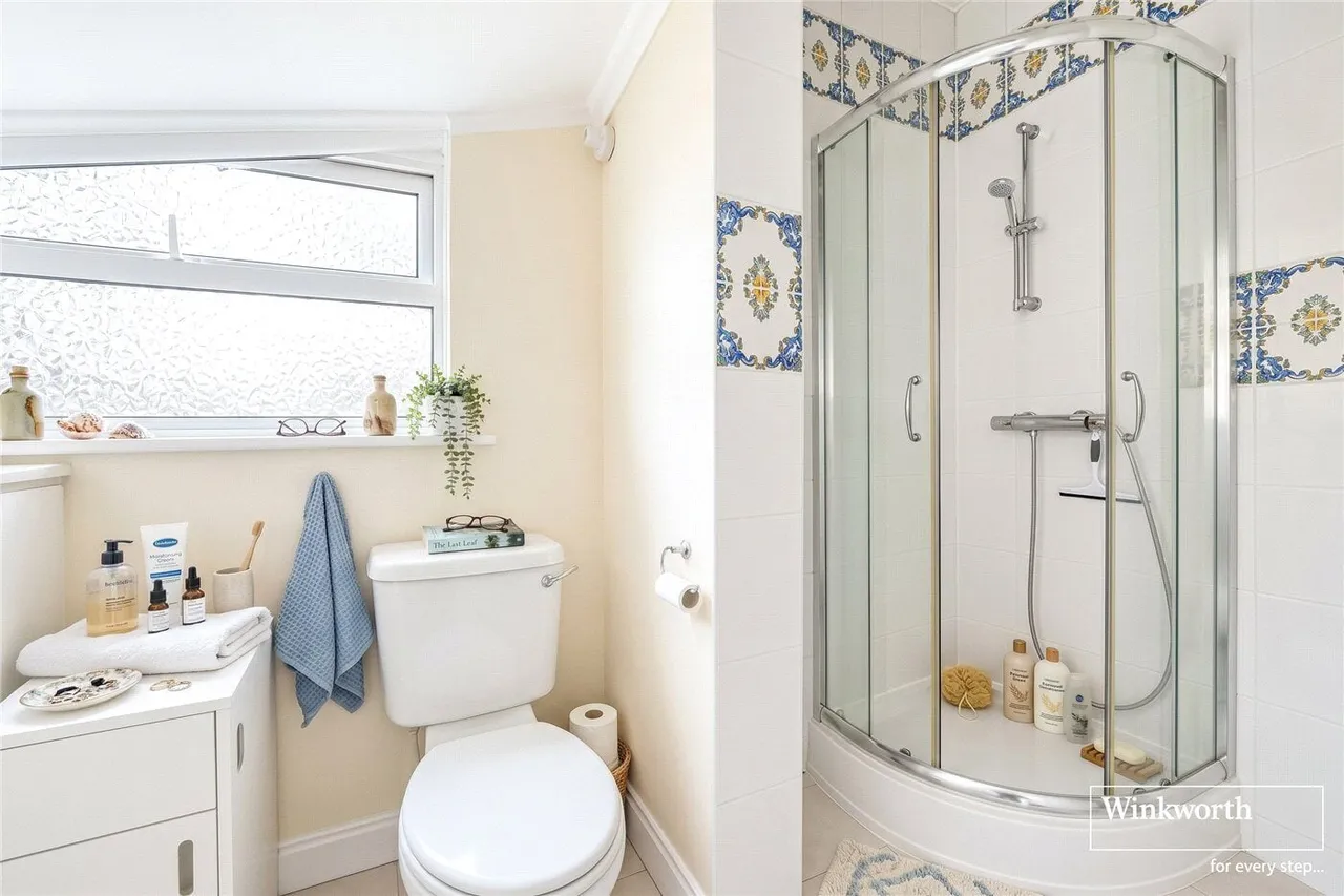 Forty Avenue, Wembley, HA9, photo 4