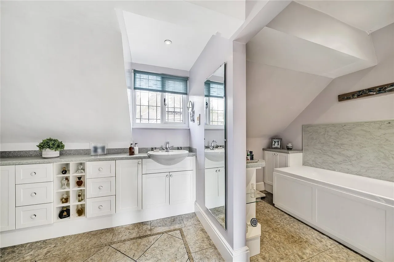Godshill Wood, Fordingbridge, Hampshire, SP6 2LR, photo 17