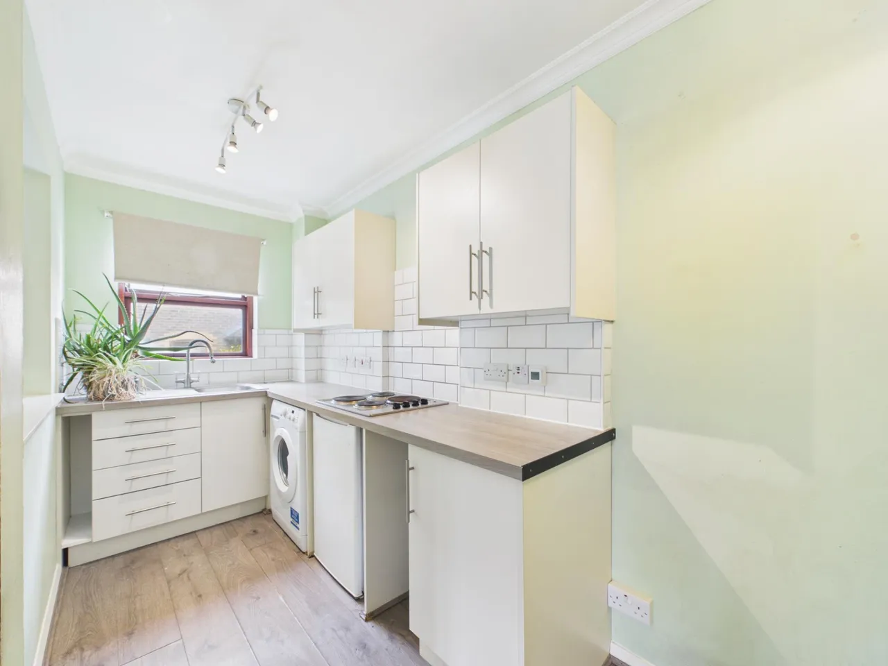 Rowe Court, West Reading, Reading, RG30, photo 5