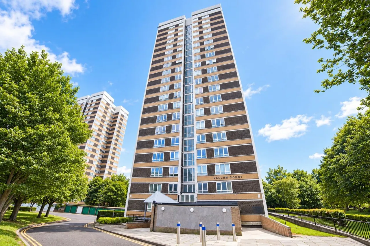 2 bed flat to rent — Vallum Court, Newcastle Upon Tyne, NE4