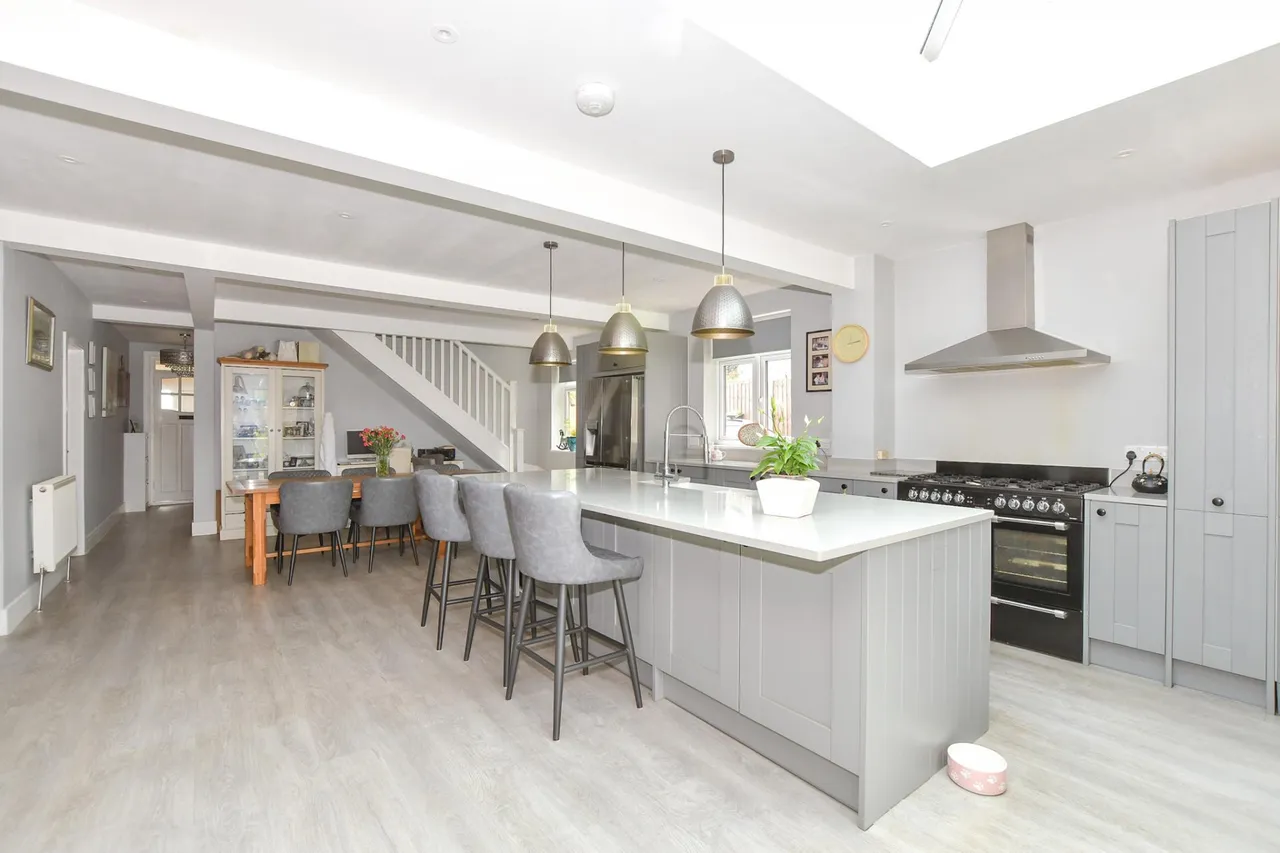 Capel Street, Capel-Le-Ferne, CT18, photo 5