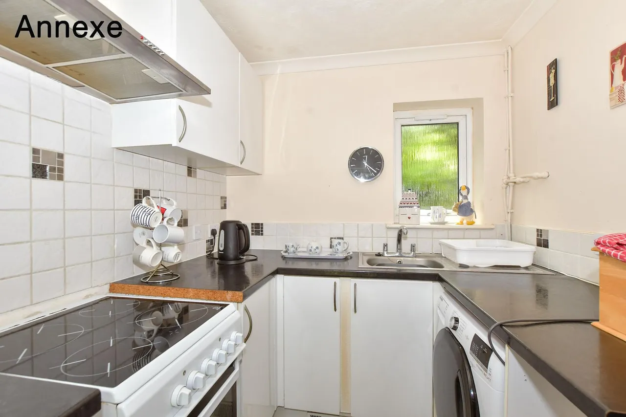 Capel Street, Capel-Le-Ferne, CT18, photo 15