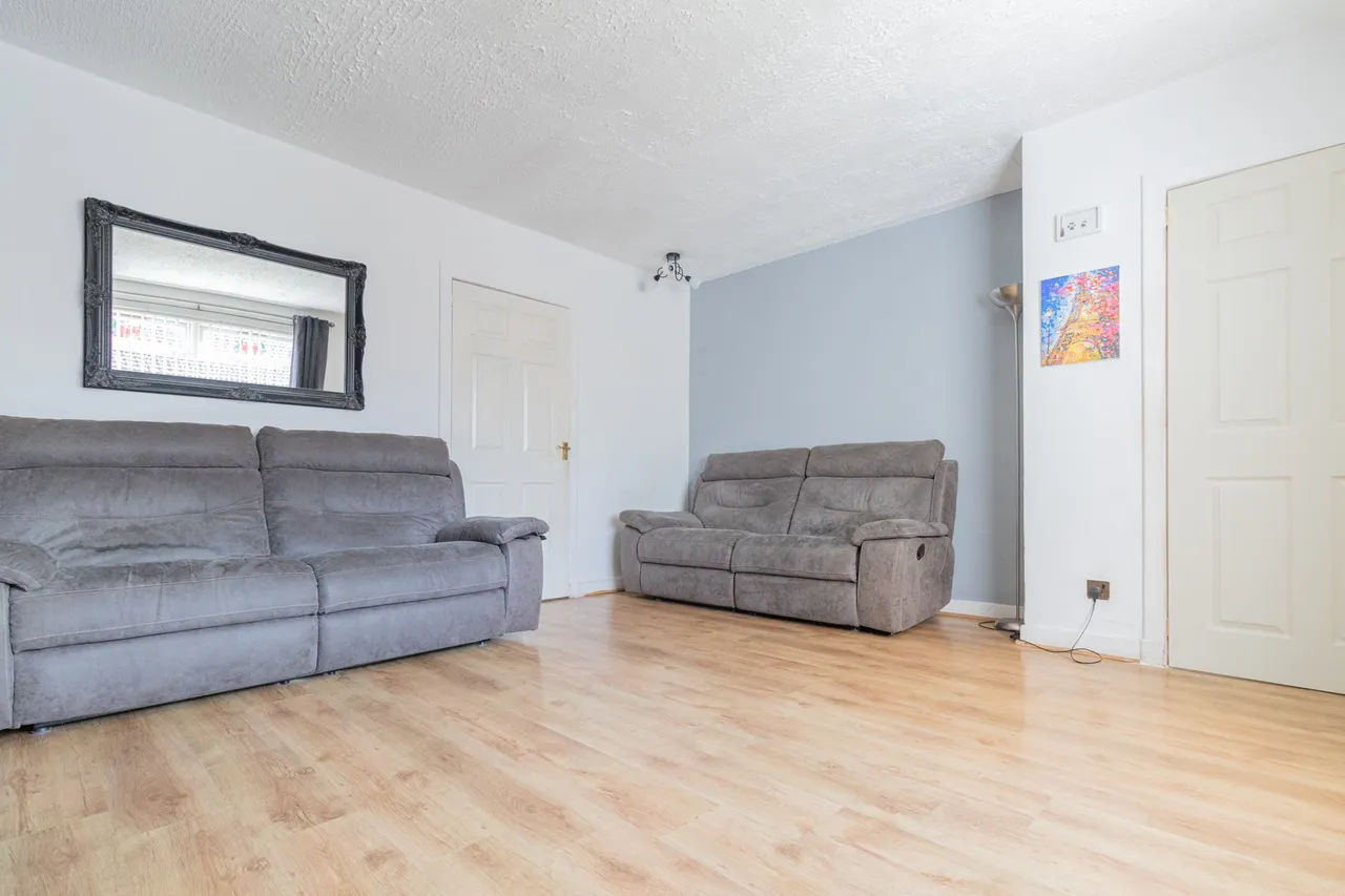 Calderwood Drive, Blantyre, Glasgow, photo 6