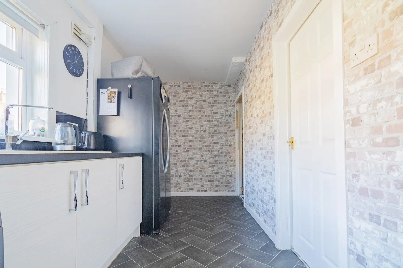 Calderwood Drive, Blantyre, Glasgow, photo 9