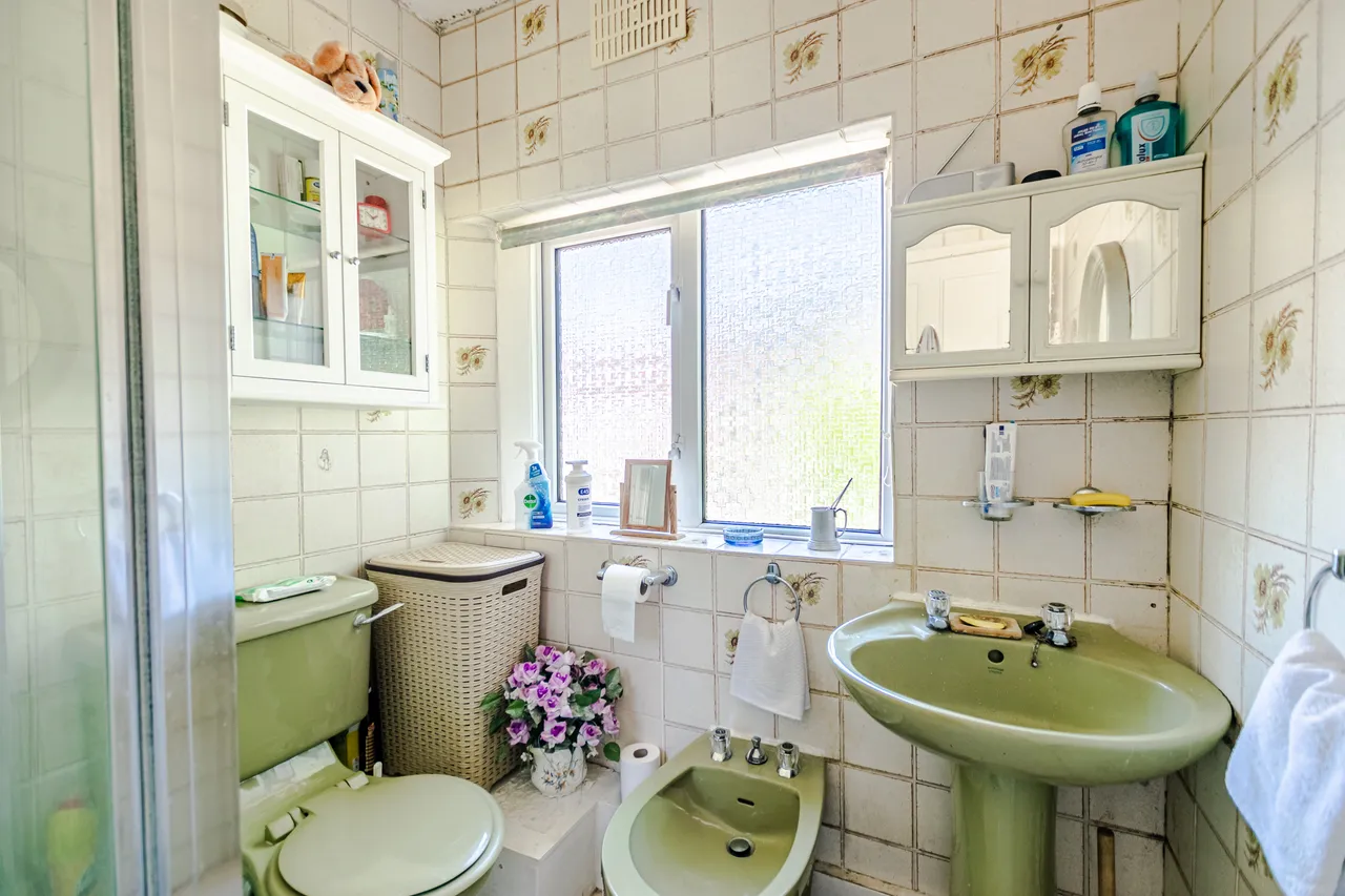 Winnipeg Place, Chapel Allerton, LS7, photo 17