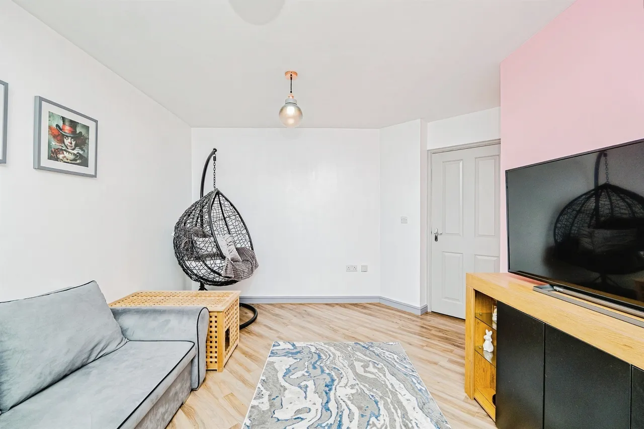 Longacres Bridgend, CF31, photo 6