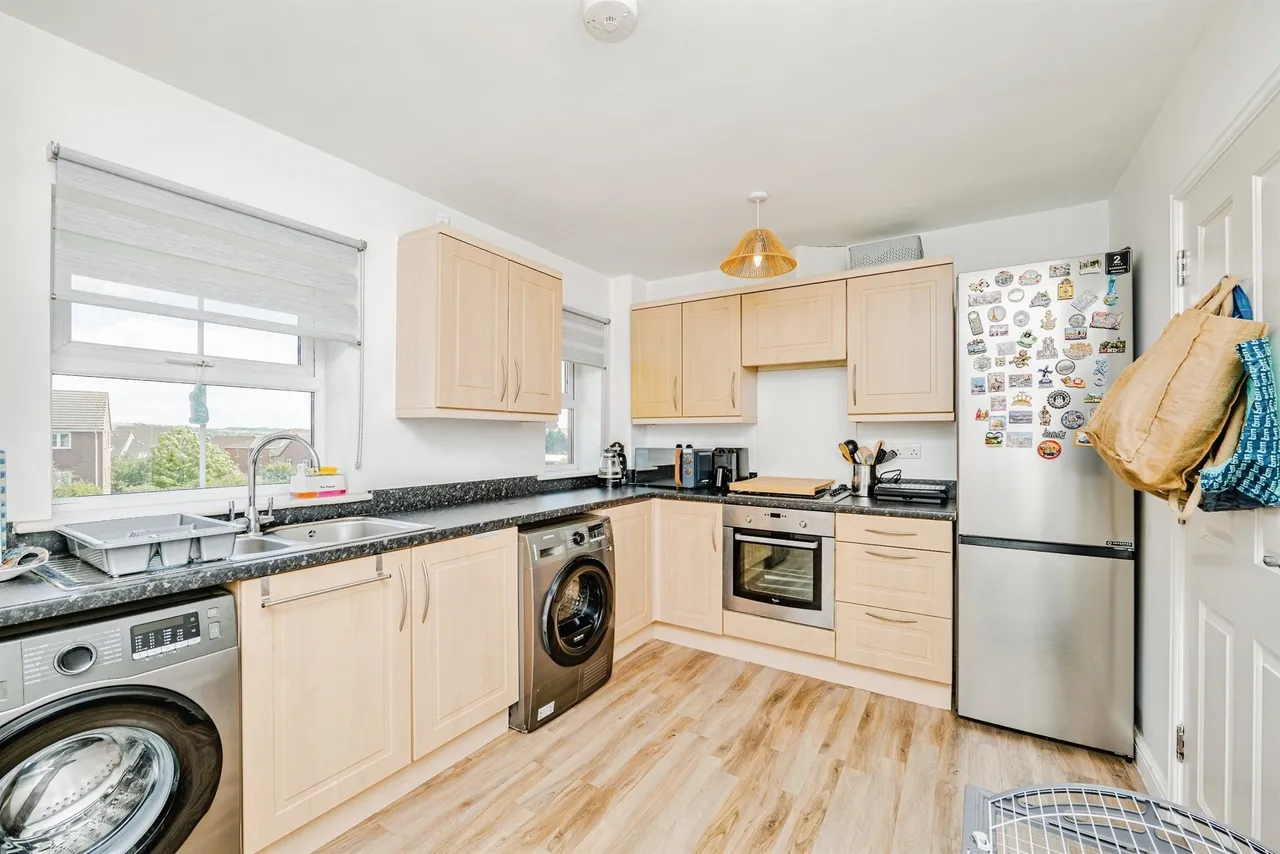 Longacres Bridgend, CF31, photo 10