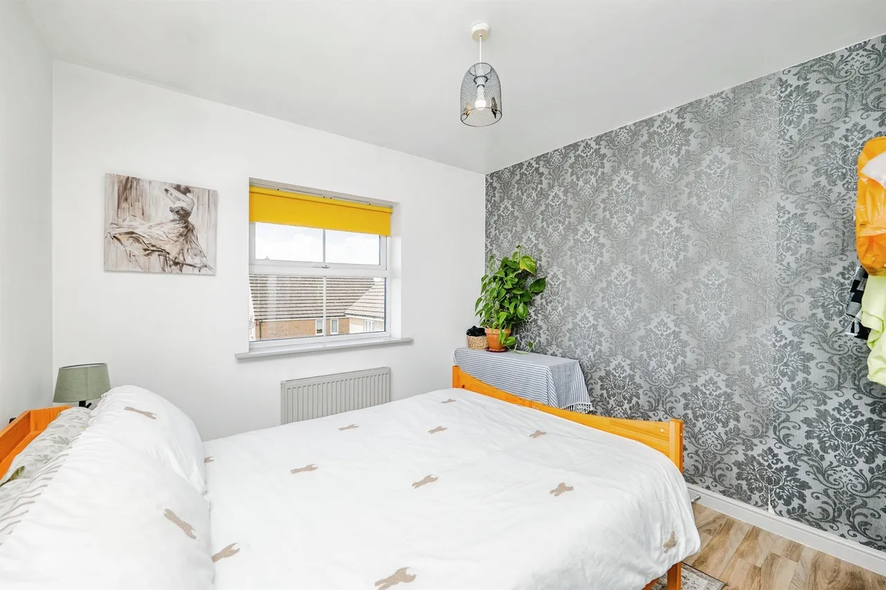 Longacres Bridgend, CF31, photo 13