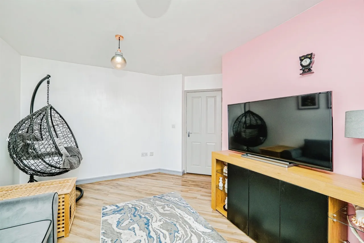 Longacres Bridgend, CF31, photo 7