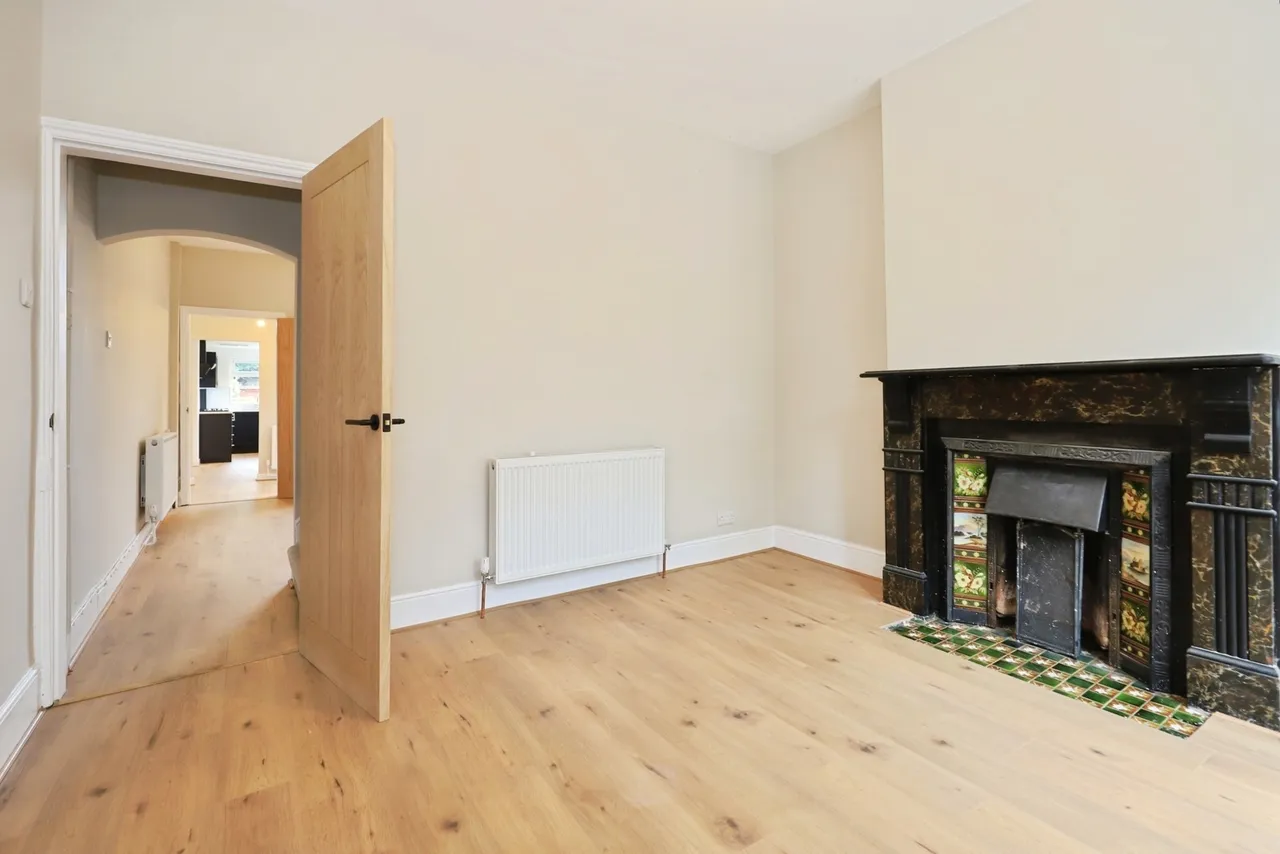 Neville Avenue, Kidderminster, DY11, photo 2