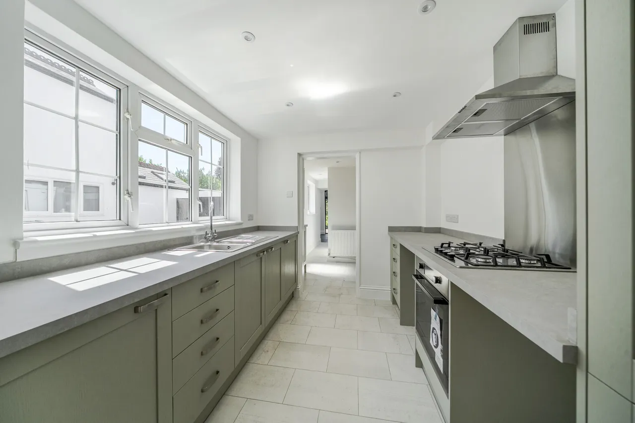 Updown Hill, Windlesham, GU20, photo 5