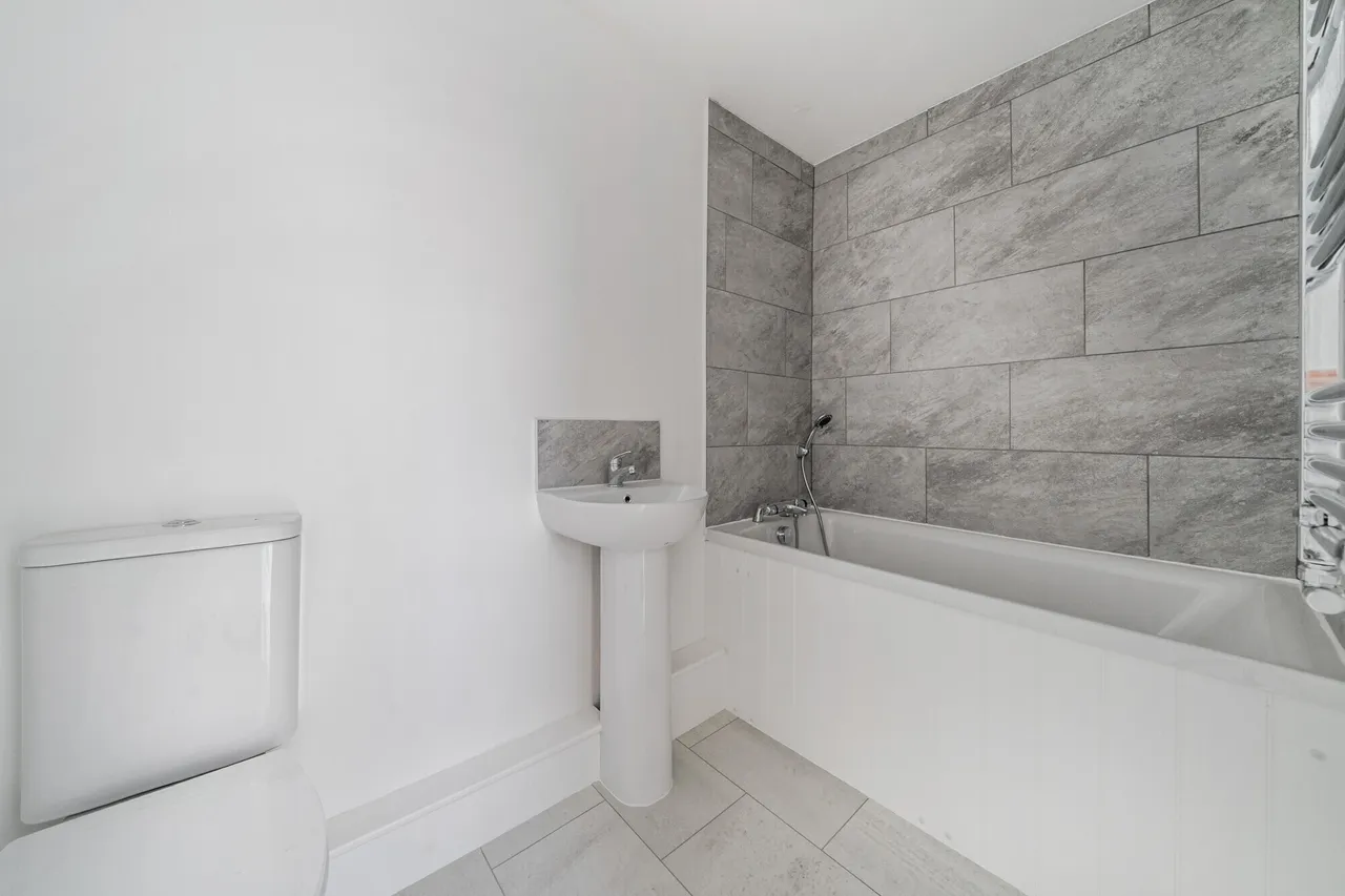 Updown Hill, Windlesham, GU20, photo 10