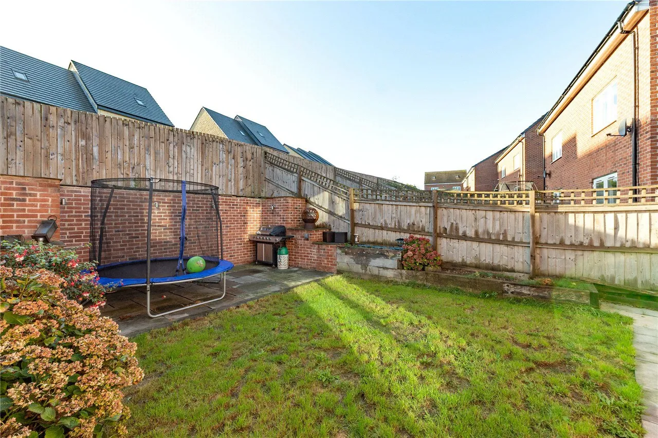 Haydock Avenue, Castleford, WF10, photo 14